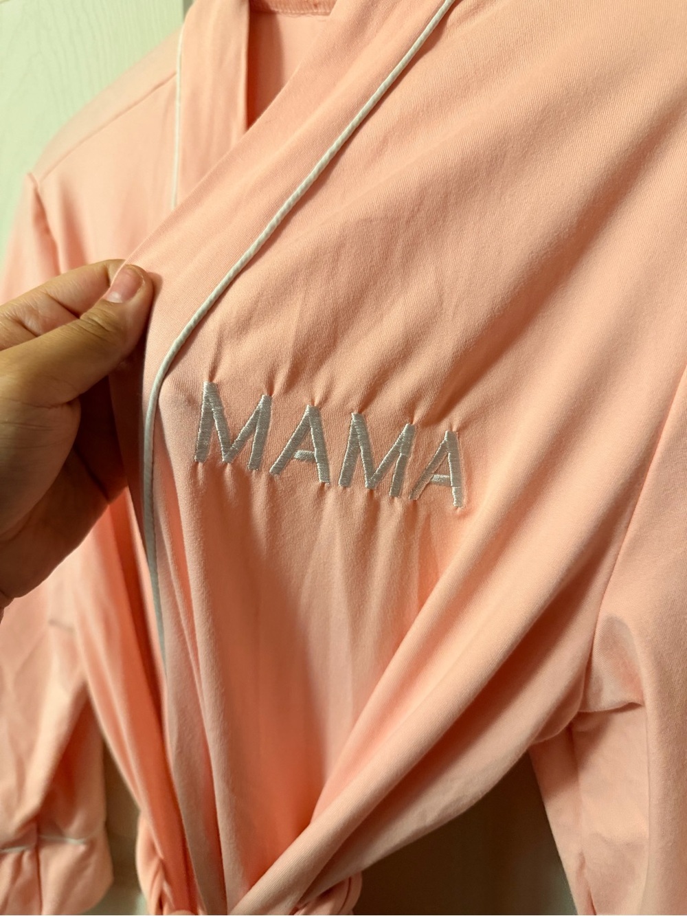 Women's Lightweight Pink Robe - Soft Lounge Wrap - Picture 2 of 5